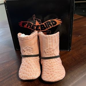 Baby FreeBird size 0-3months. Omg! So darling Baby Birds! NWT.